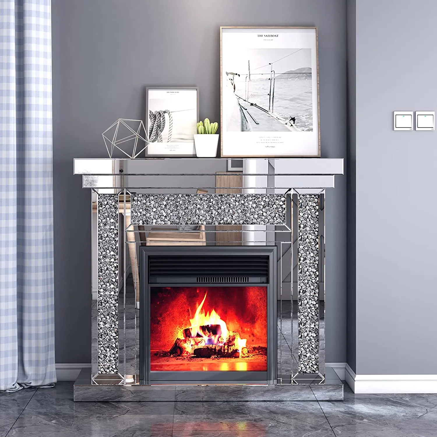 Mirrored Electronic Fireplace with Remote Controller