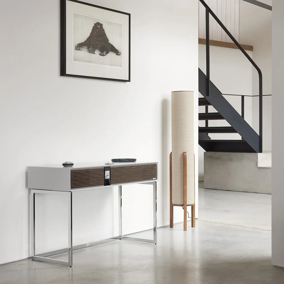 Ruark Audio R810 High Fidelity Radiogram (Soft Gray/Walnut) with Adjustable TV Mount