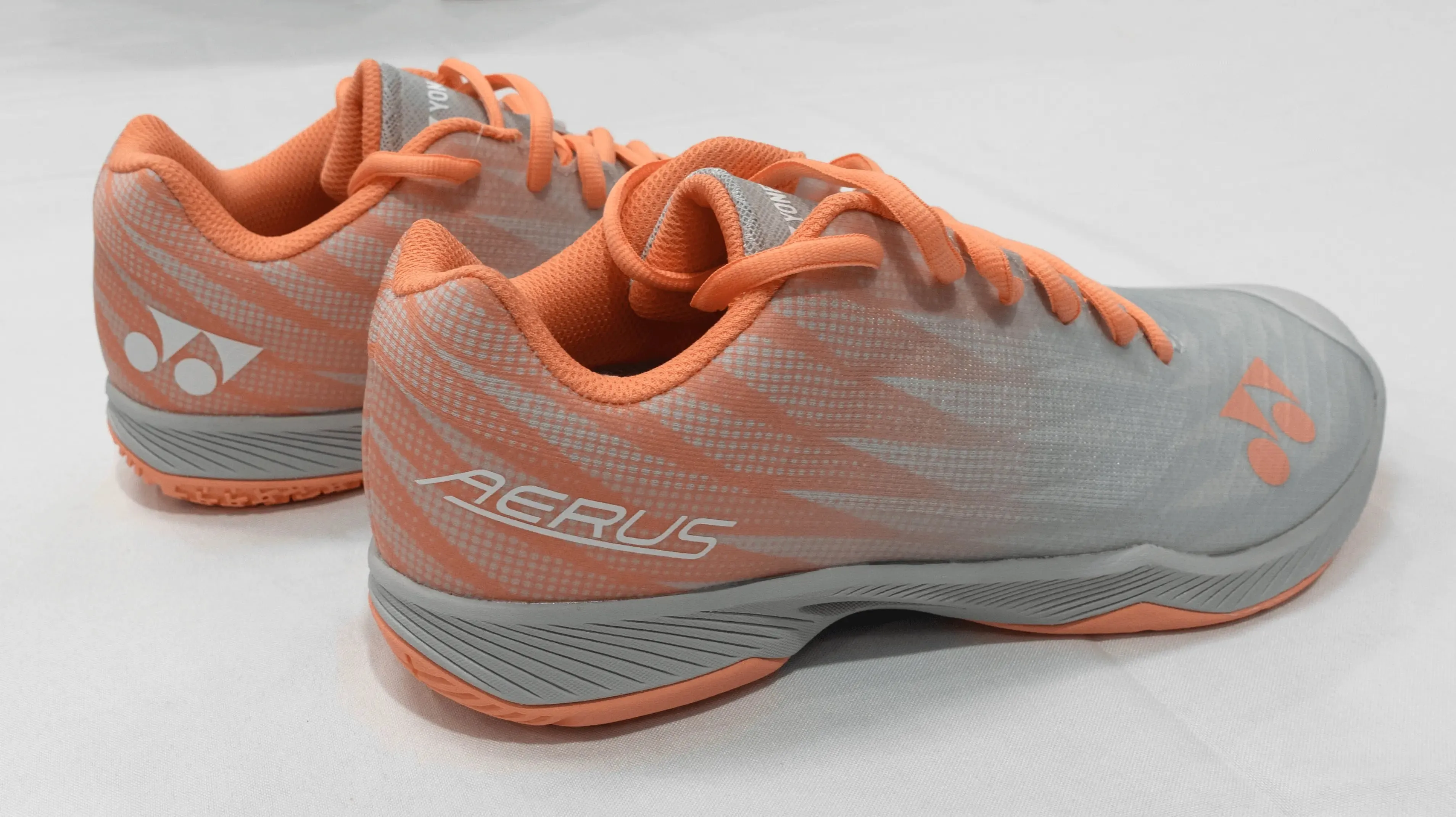 Yonex Aerus Z2 (Coral) Women's Shoe